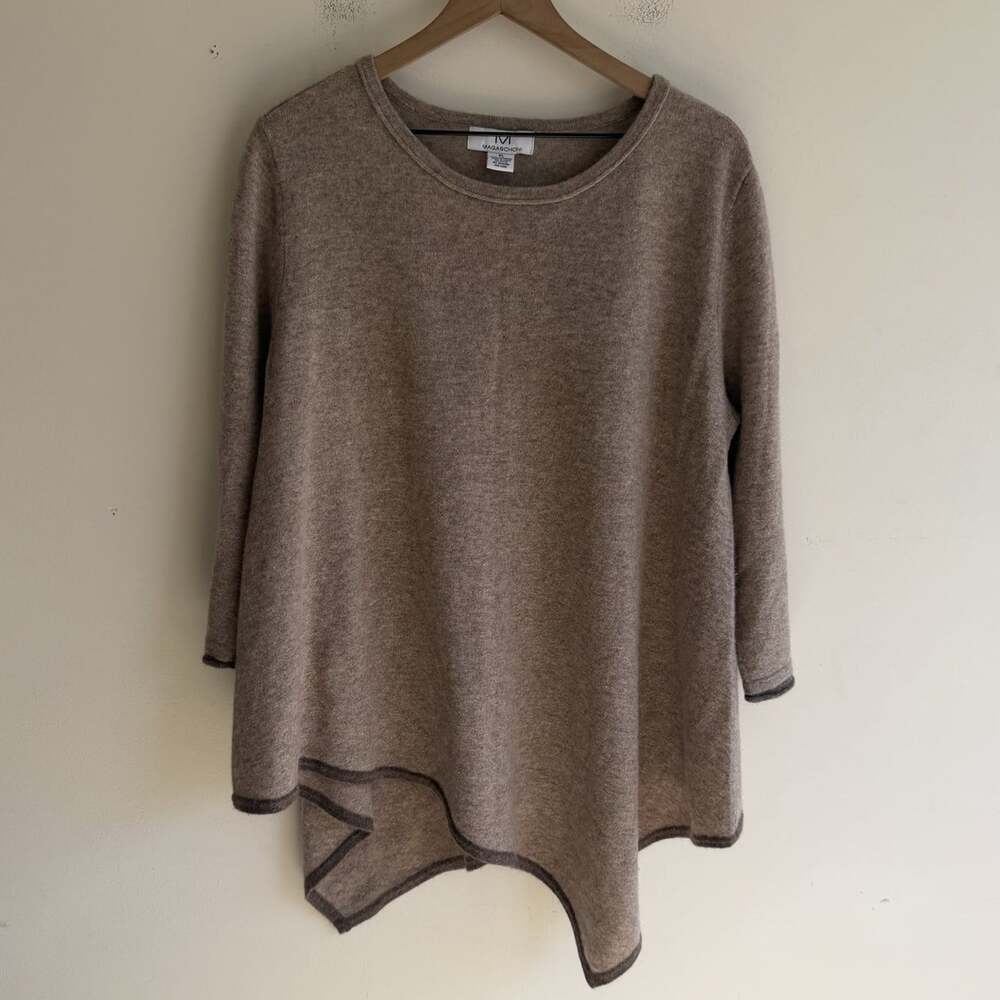 Magaschoni 100% Cashmere Poncho Sweater Taupe Size XL Lagenlook Asymmetrical